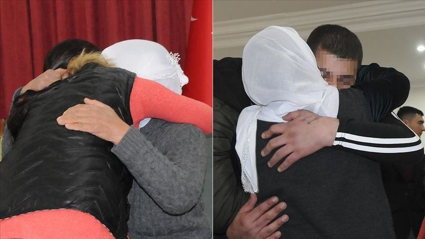 2 terror-nabbed children, families reunite