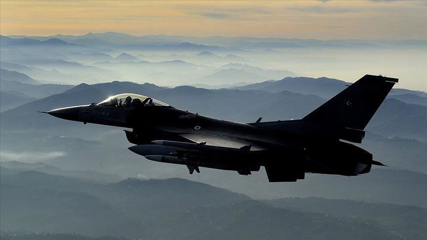 Turkish jets neutralize 4 YPG/PKK terrorists in N. Iraq